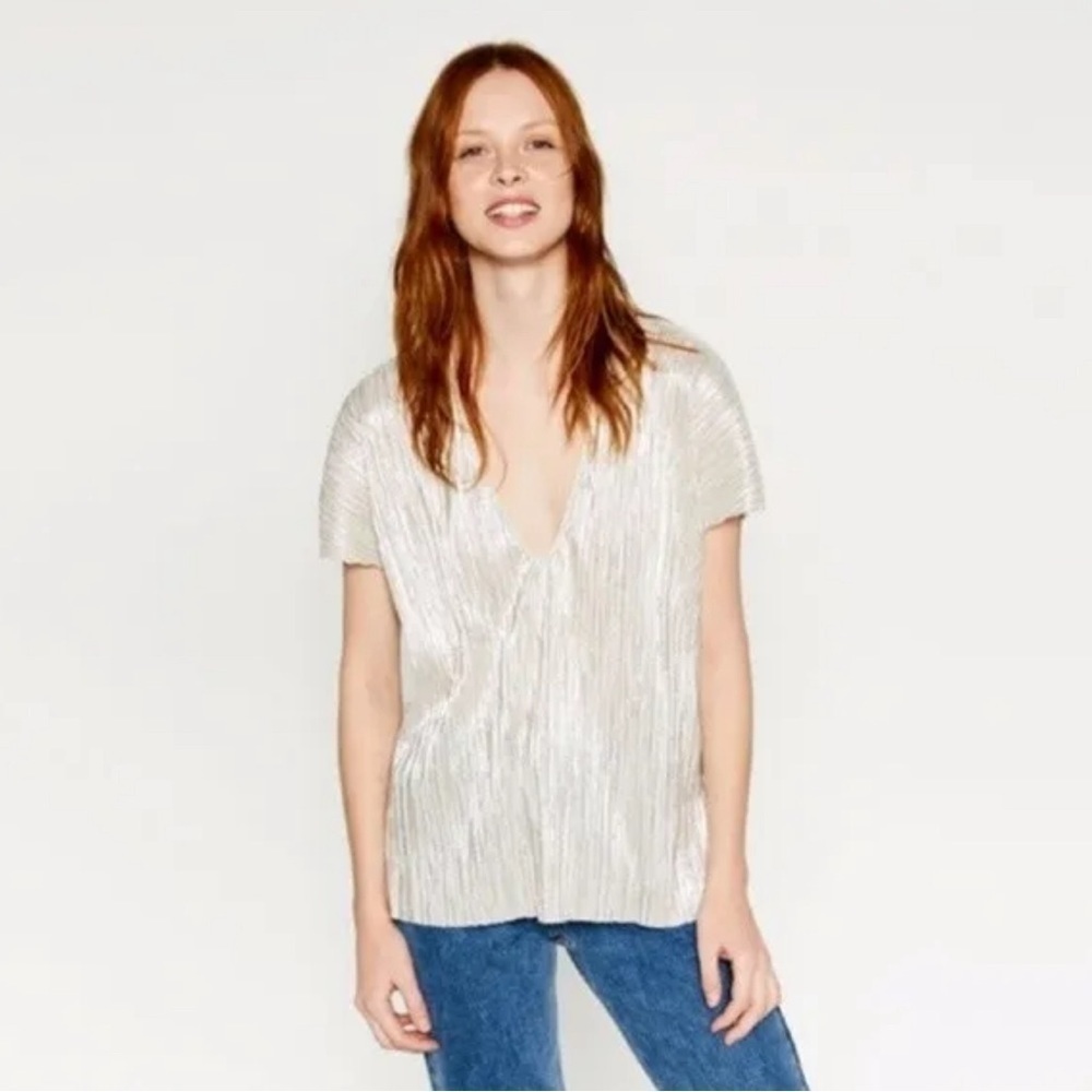 Zara Silver Metallic Pleated Short Sleeve V Neck Top Blouse Size L
